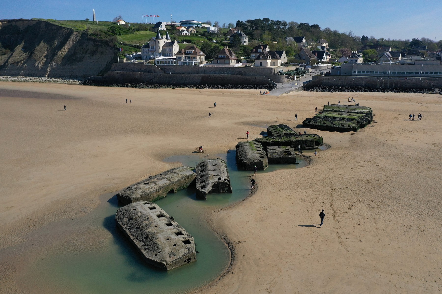 圖4、Aerial Views Of D-Day Normandy Landmarks (BRIAN LIU)。